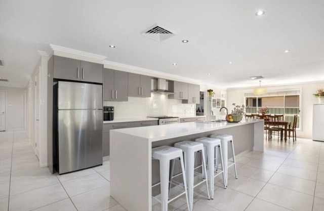 Entire House - Outrageously Clean !!!!