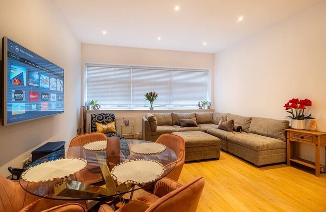 2BD Premium Flat West End Aberdeen