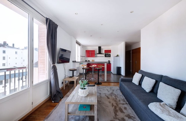 Apartment-Private Bathroom