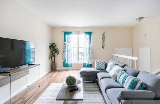 Convenient Living: Walk to Metro TV in Bedroom. Ideal for a Restful Sleep