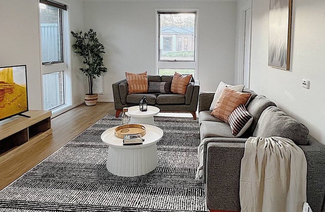 Stylish, Comfy Family Home & Pet Friendly with Large Garden