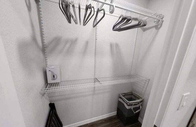 1 Bedroom 838225 by Houzlet