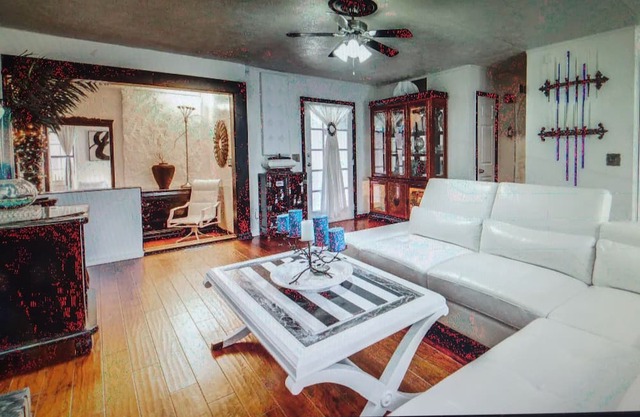 Beautiful Bungalow in South Fulton