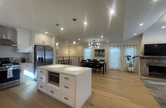 New Modern Inner Parkside Sunset San Francisco Home 3 Bedrooms 2 Full Bathrooms