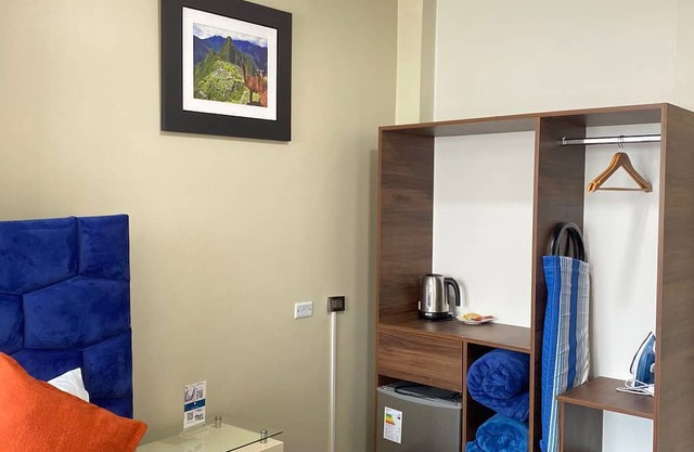Habitación Doble Vista al Jardín BlueThree Hotel 3✨️ 7min de la Plaza de Chancay