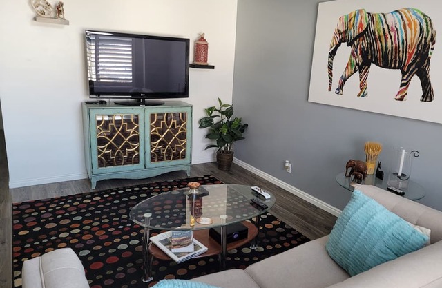 Spacious Townhouse in the suburbs of Salt Lake City