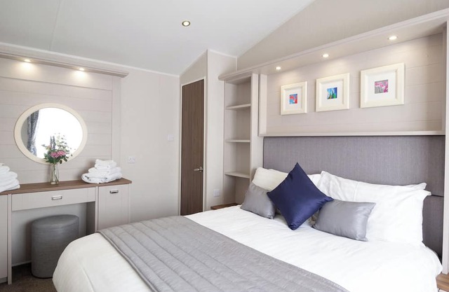 Spacious and contemporary holiday home providing superb space and comfort.