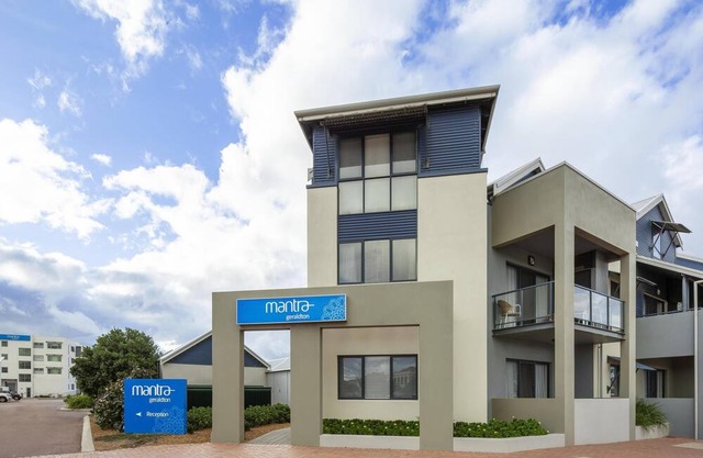Mantra Geraldton