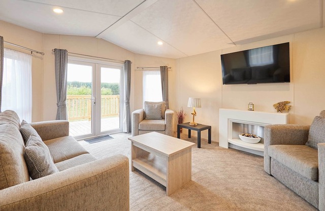 Host & Stay | Deer View Lodge