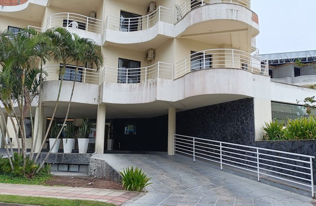Apartment-Praia Brava Hotel