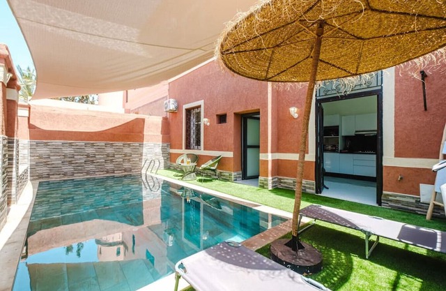 Villa 4 bedrooms with private pool in Marrakech