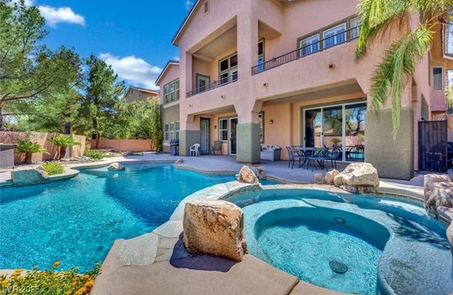Golden Hour Estate-Pool/jacuzzi/Gated/Lux