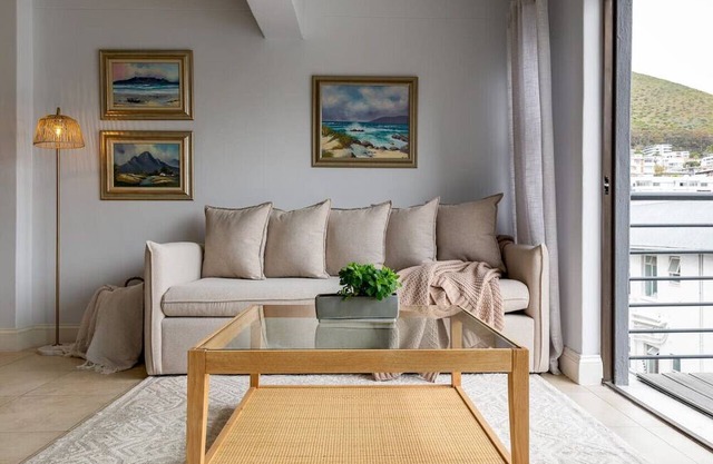 Cozy Corner Apartment