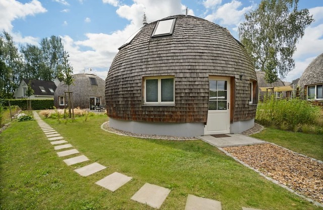 Kugelhaus Südkugel on Lake Tollensesee - Exclusive vacation home for 2-4 guests