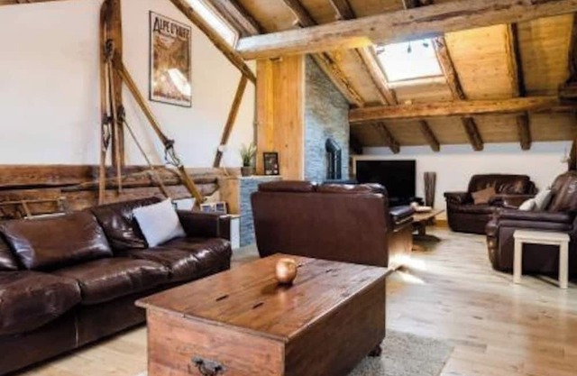 Chalet Bronziers - authentic alpine experience (16p, sauna)