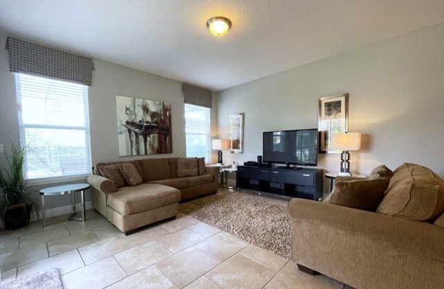 Relaxing 7 Bed Pool Home with Game Room-4204OD
