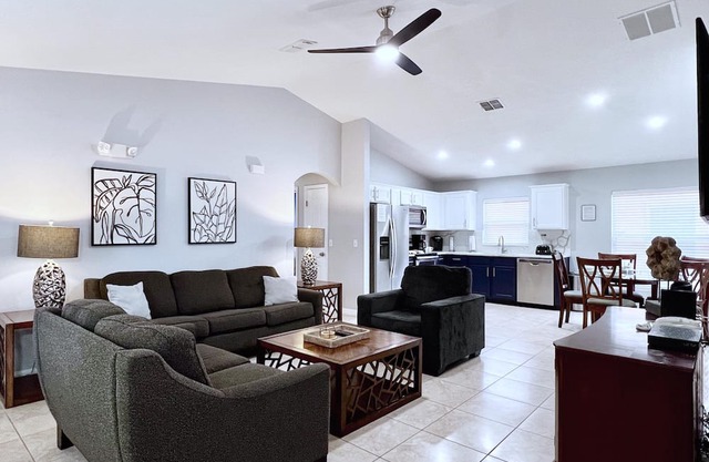 Terrific Value 4Bd Pool Gm Spa Hm Sandy Ridge-640B