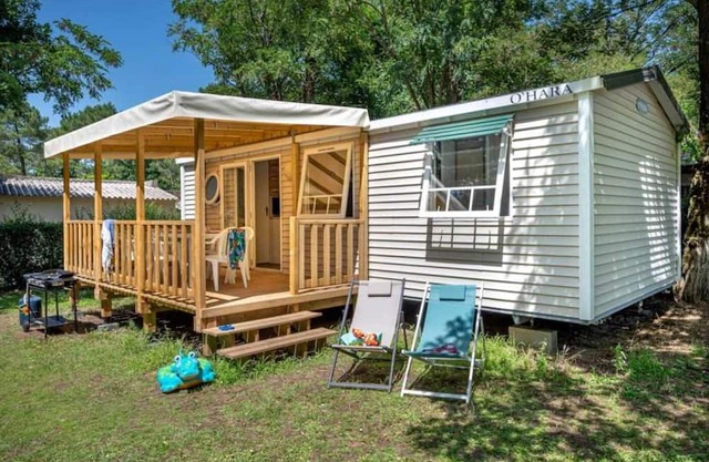 Camping 4 étoiles - Piscine - eeccfa