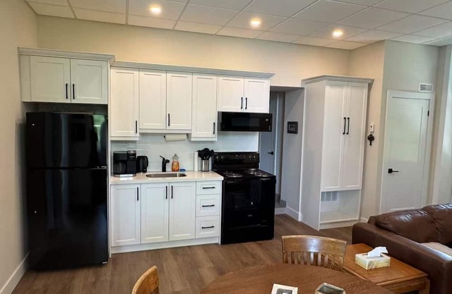 Comfort Stay–2B1B @ Burk’s Falls