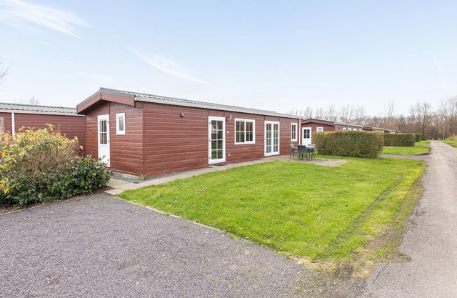 Stunning home in Wagenborgen with WiFi