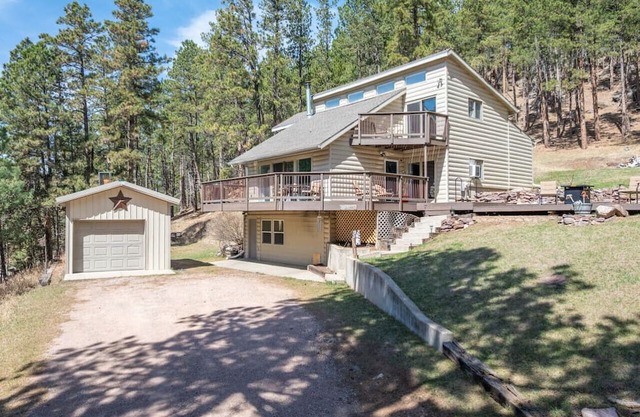 Forest Cabin, Hottub, 7 beds,