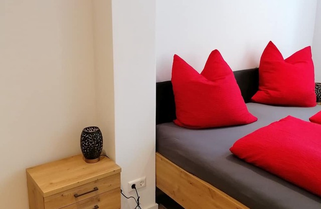 Apartment '7, 60qm' with Shared Terrace, Balcony and Wi-Fi