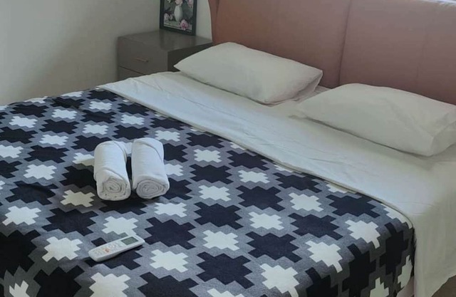 3-bedroom apartment in lovely Nadi with AC, WiFi