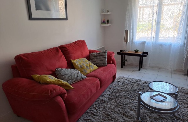Apartment TREGASTEL 50 m from the beach