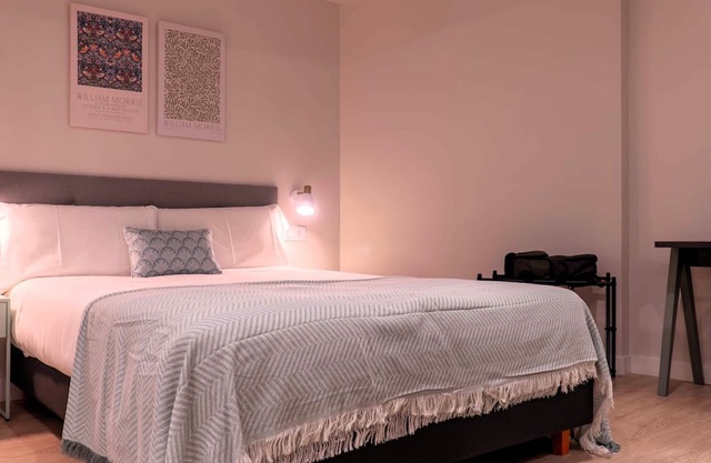 Apartamentos Lydia by gaiarooms
