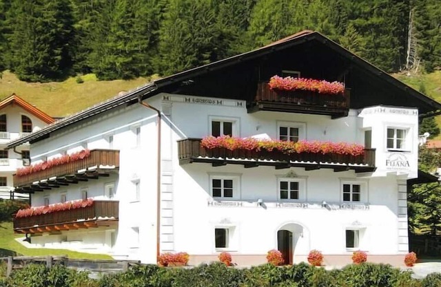 Apartment in Ischgl overlooking the mountains