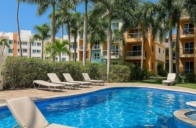 Private room with king size bed in Punta Cana 3 minutes🚶‍♂️ from the beach