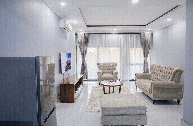 The KWASU Apartments. Relaxing Garden Mountain Views KA-1