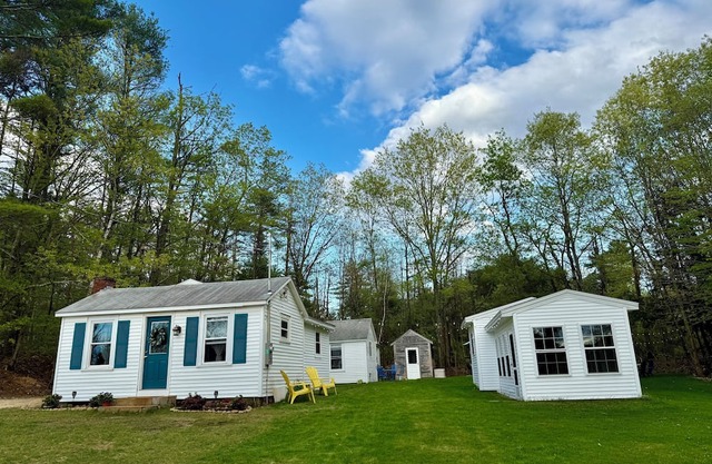 Winnisquam Trio Your own private getaway in New Hampshire lakes region lake view