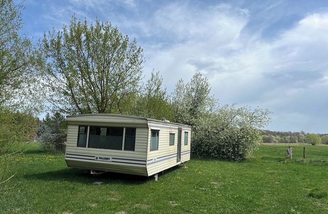 Nice 2-bedroom mobile home in a charming natural place, 1h drive from Warsaw