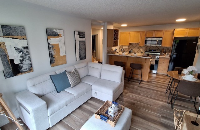 Chic Apt Near Stampede