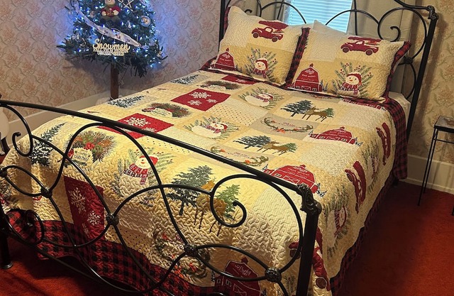 Relax and unwind in our home! Enjoy an elevated experience in the Snowman Room!