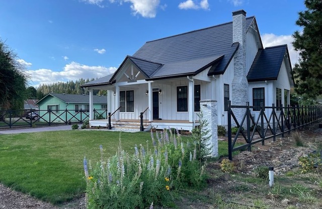 Fabulous Solar Powered Farmhouse with EV Charger