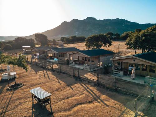 Les Chalets De Tesa 3