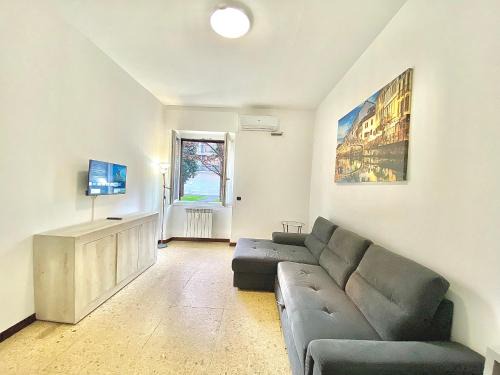 Navigli Style, ad un passo da Metro Famagosta, moderna e confortevole