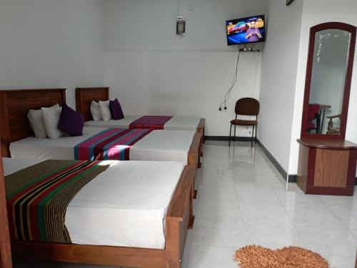 New Dewmina Holiday Bungalow