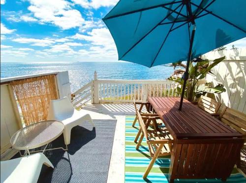 Lovely Oceanfront 1 Bdrm, Private Patio (Pelicano)