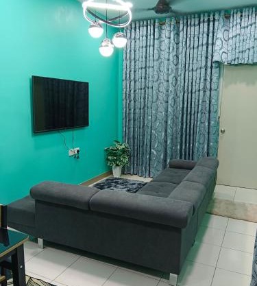 AISY HOMESTAY KULIM/LUNAS