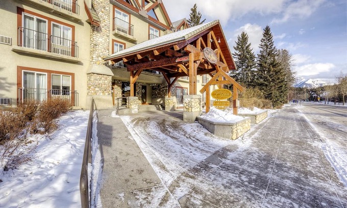 Banff Hotel | Banff Inn