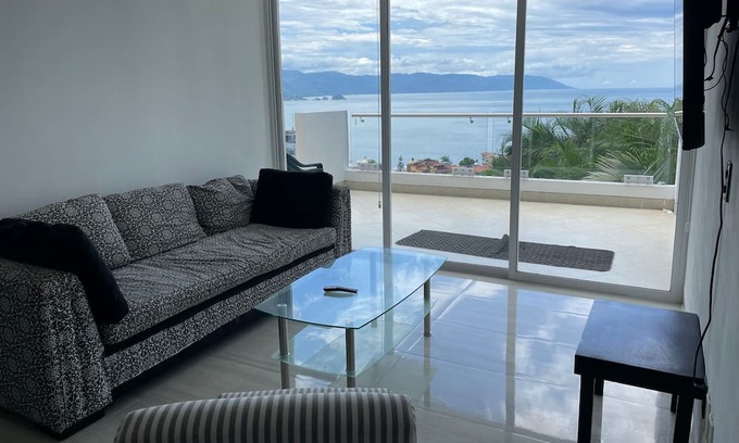 South Shore Hotel Area Apartment | Enjoy the best view of Puerto Vallarta, in the most exclusive area