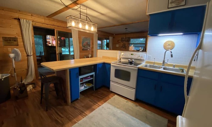 Chetek House | Come join us at the Nut Hut!