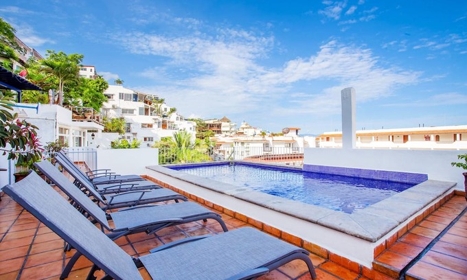 Amapas Condo | Tropical Hideaway PV
