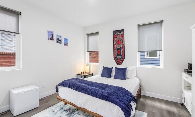 Capitol Hill Apartment | Dragonstone Sweet Suite