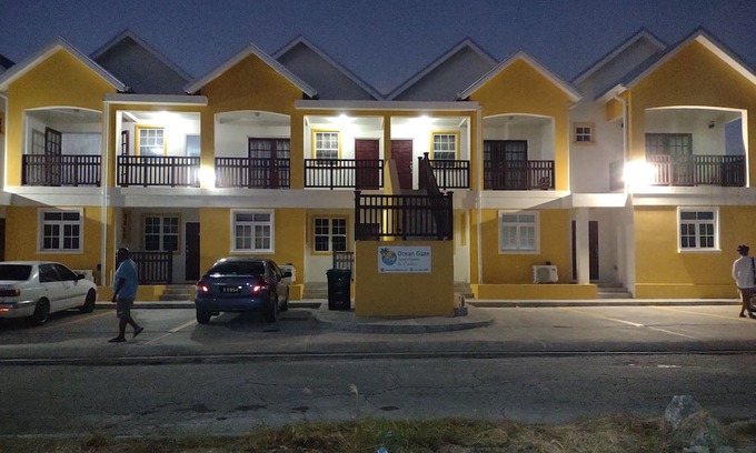 Inch Marlowe Apartment | Spacious apartment in South Coast