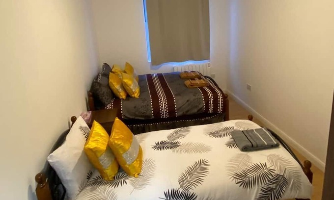 West Ealing Apartment | Stylish 1 bedroom Ealing F4