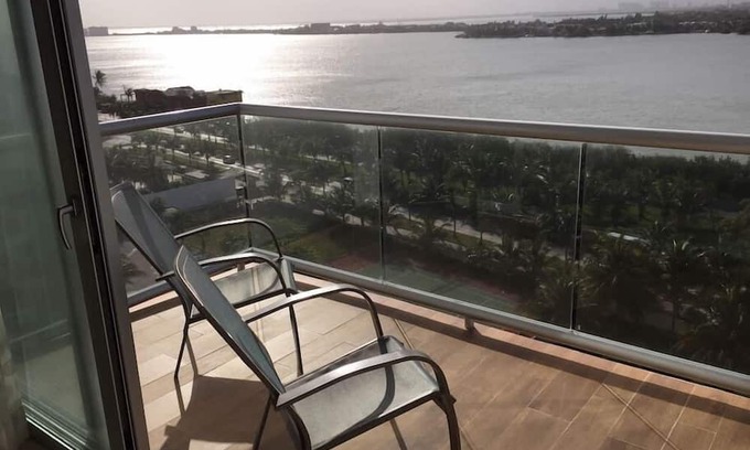 Punta Cancun Apartment | Spectacular Sea & City View, Beachfront Hotel Zone